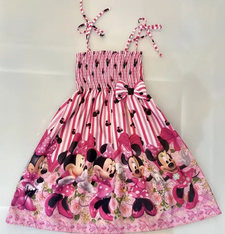 Vestido de best sale personagem infantil