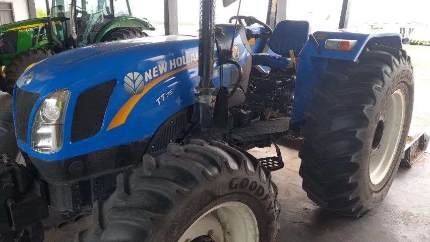 Vende-se Trator New Holland TT75 - Ano 2020/2020 - Foto 3