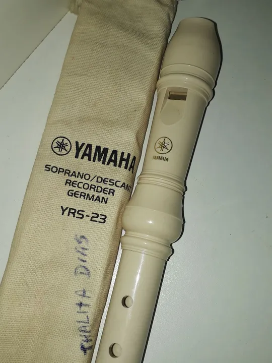 Flauta Doce Yamaha YRS-23