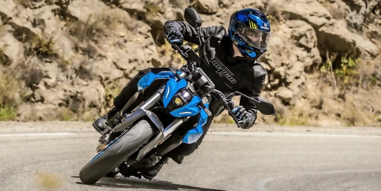 Suzuki GSX-8S - Foto 2