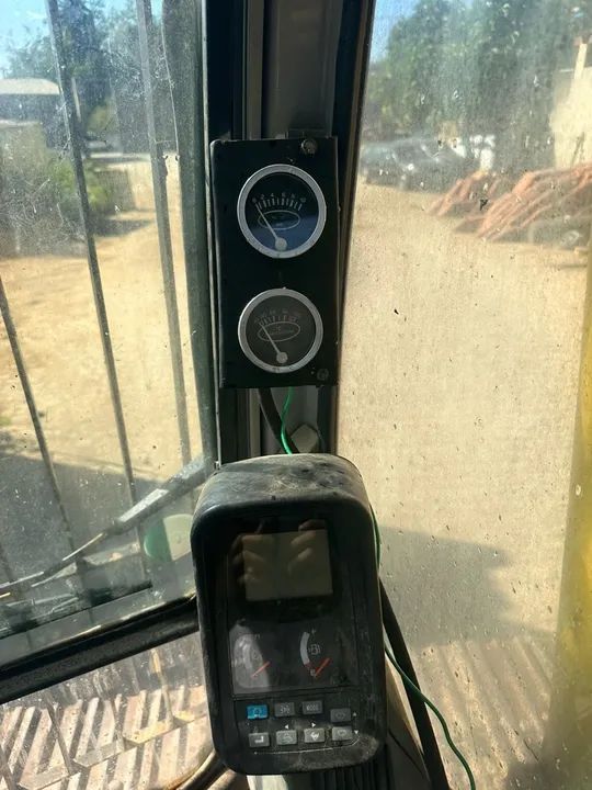 Escavadeira new holland - Foto 3