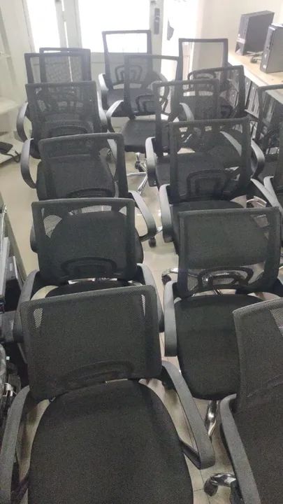 Cadeiras de escritório R$180,000 - Foto 3