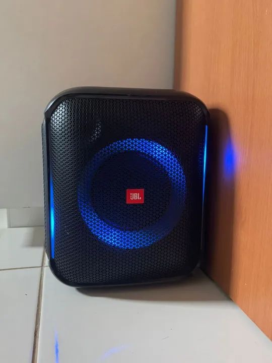 JBL PartyBox Encore com Microfone e Karaokê - Foto 3