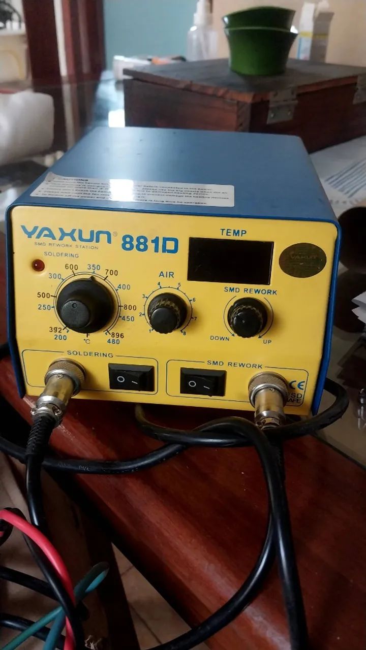 Equipamentos para manutenção de celulares