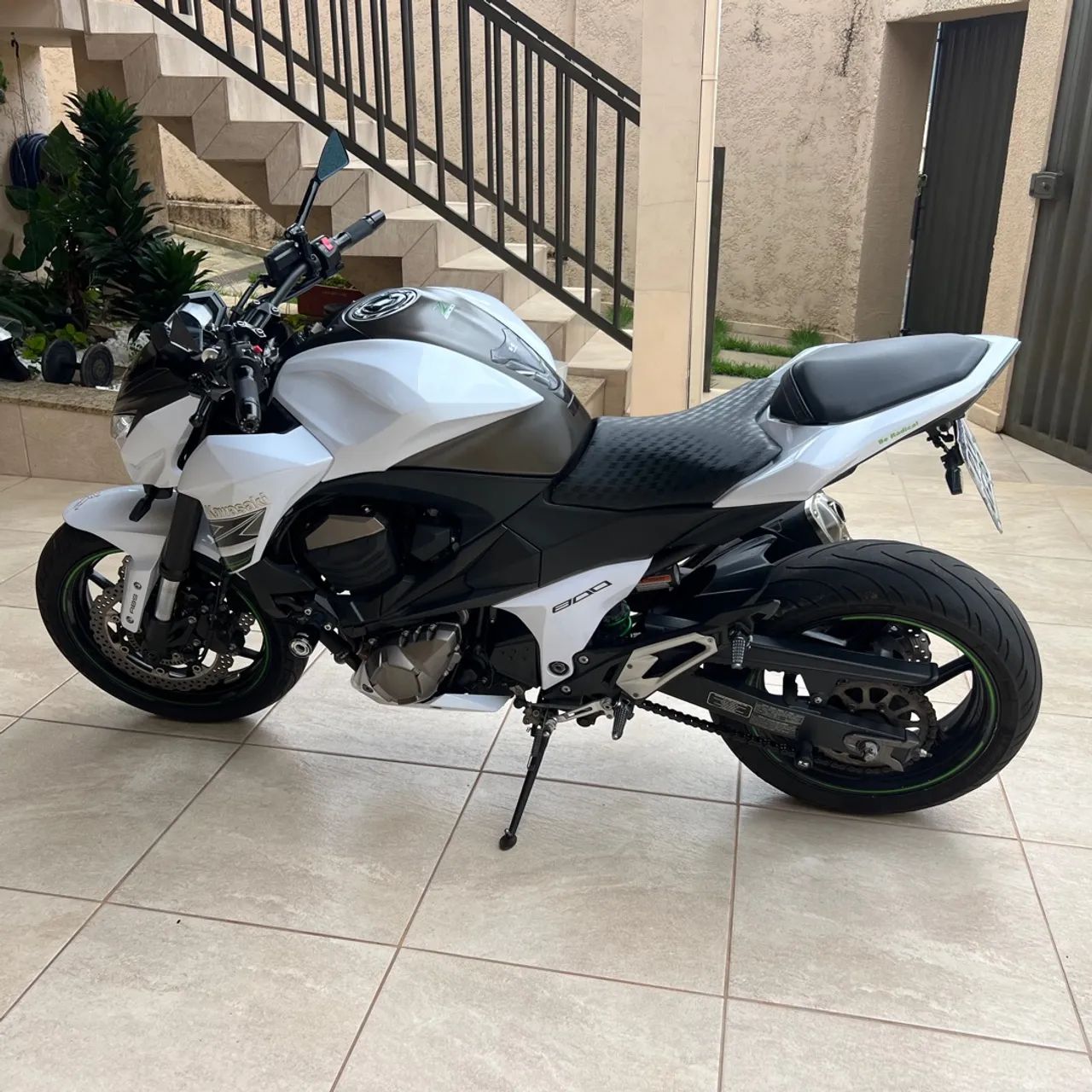 Kawasaki Z800c - Foto 10