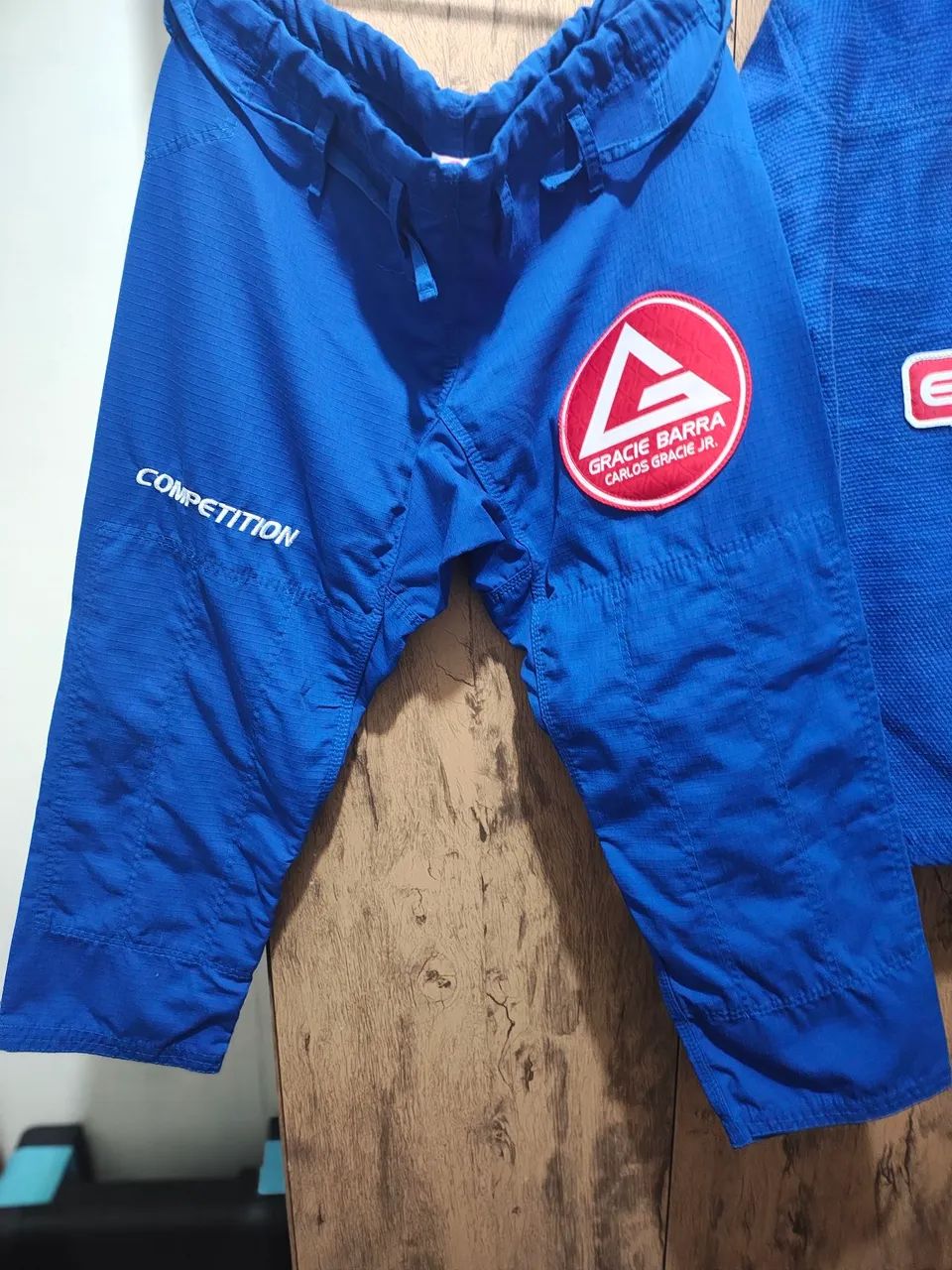 Kimono de Jiu-Jitsu Gracie Barra Azul Competition A1 - Foto 4