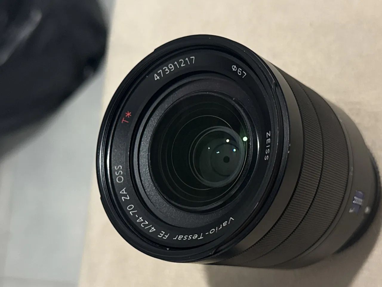 LENTE SONY ZEISS 24-70 F4 OSS - Foto 6
