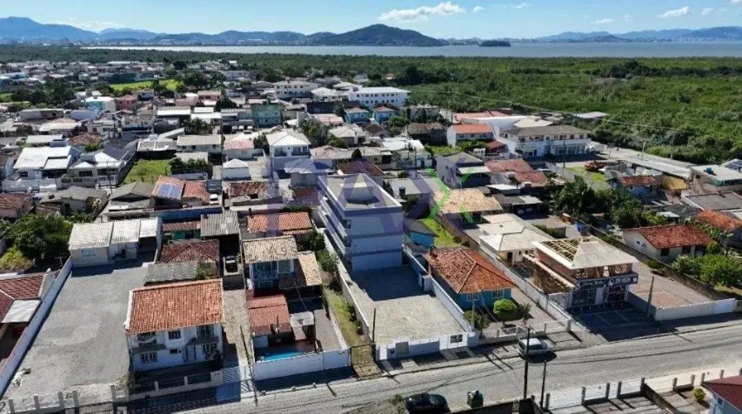 Condomínio com 18 kitnets à venda na Barra do Aririú - Foto 3