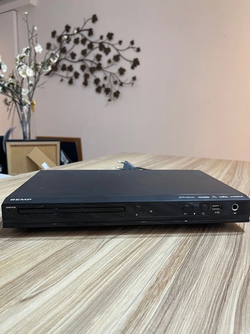 DVD Player SEMP64167726464641122