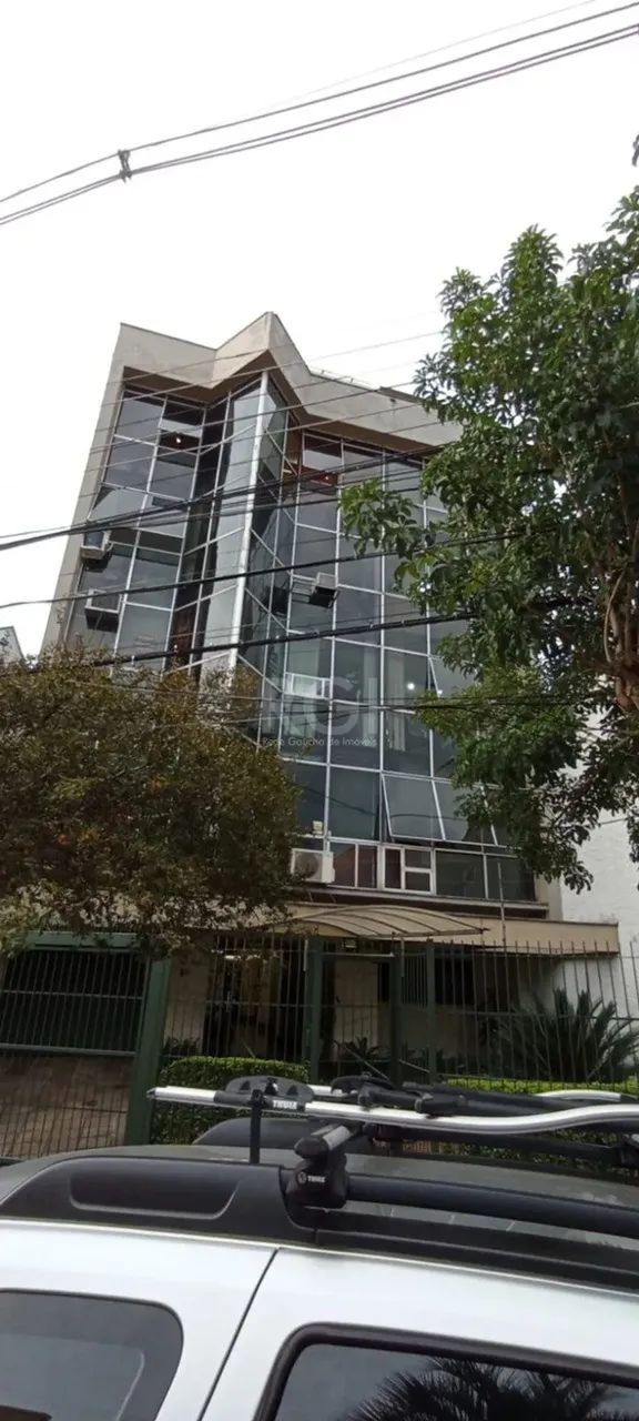 Excelente sala comercial com 38m², 1 banheiro, 1 vaga, posição de frente para rua com divi - Foto 3