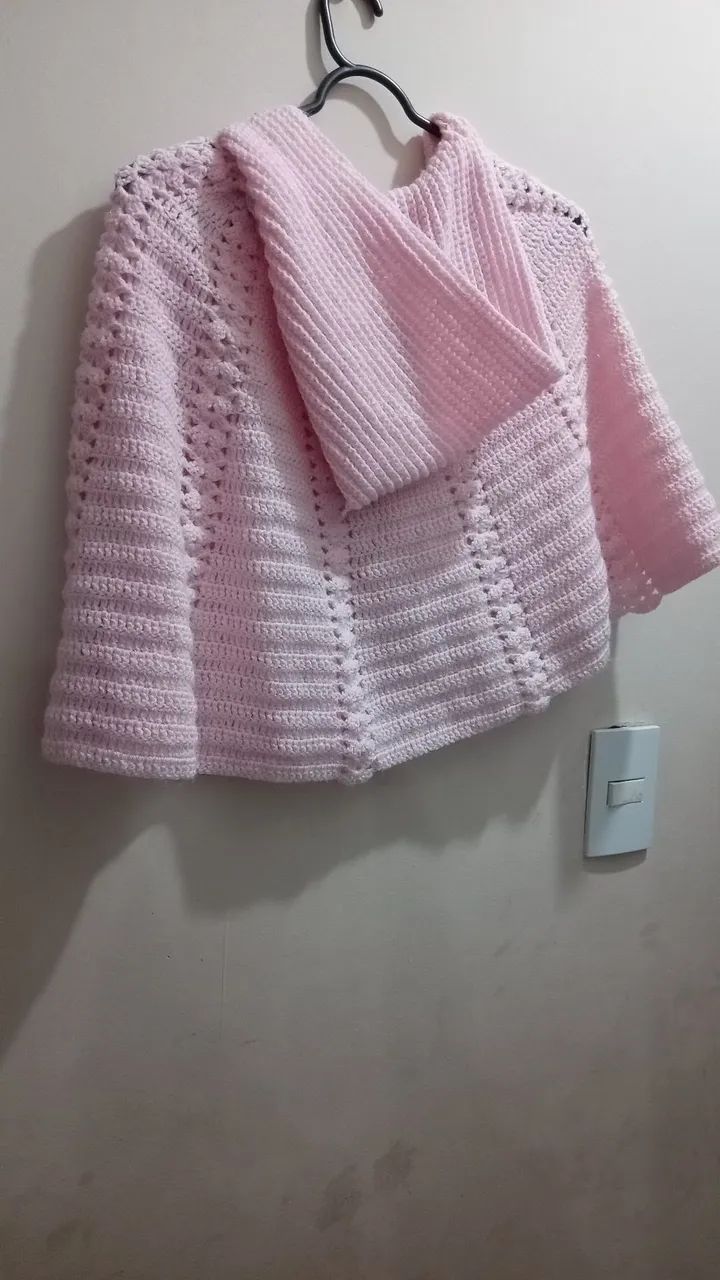 Casaquinho de Crochê Rosa Bebê - Foto 3