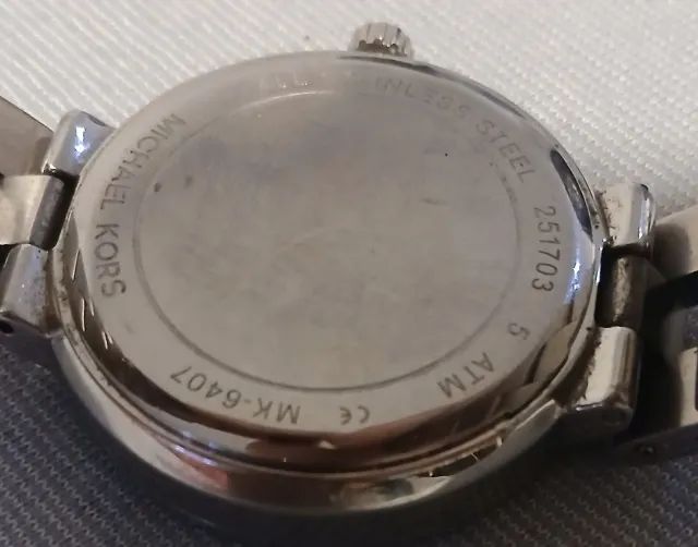 Relógio MICHAEL KORS Feminino Garner MK6407 - Foto 4