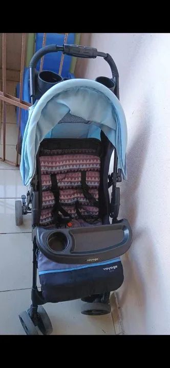 Carrinho de Bebê Voyage - Azul