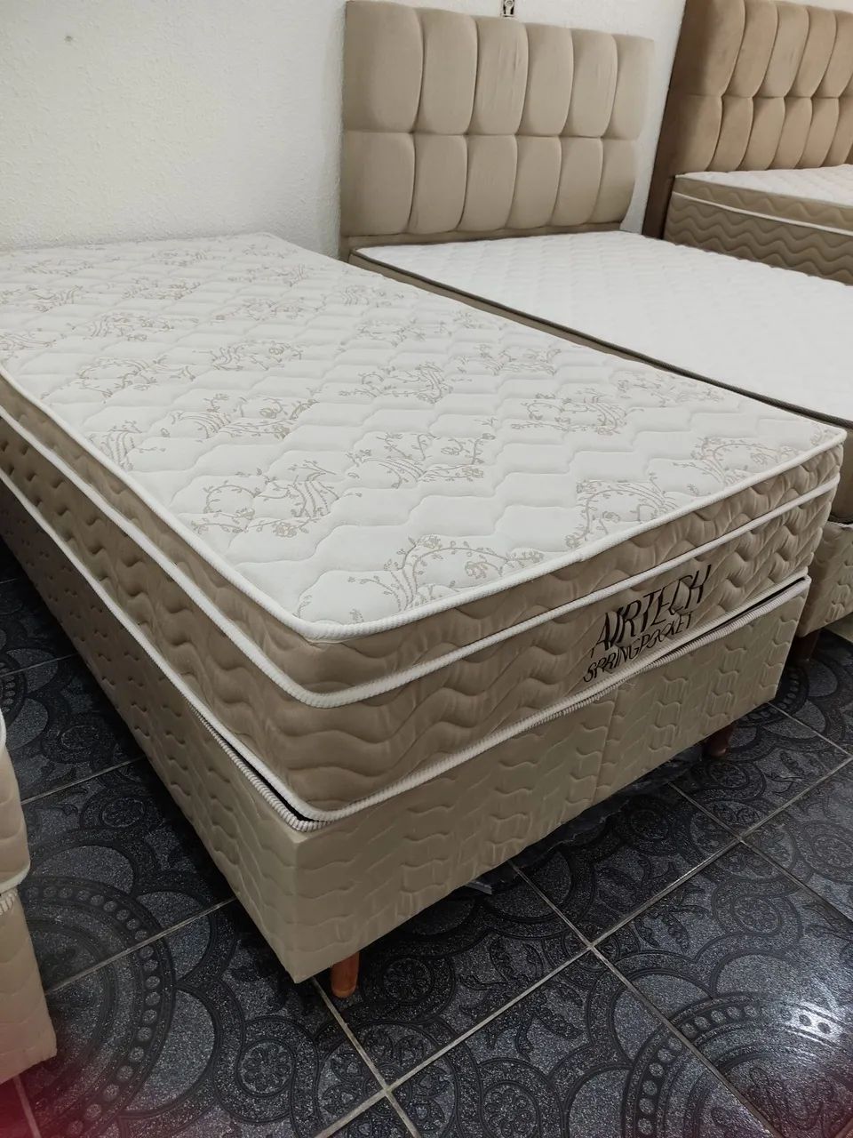 Cama Box solteirão AIRTECH ORTOBOM 