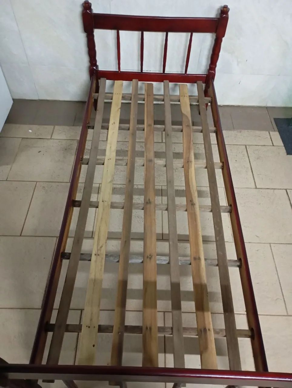 Cama de madeira maciça solteiro  - Foto 4
