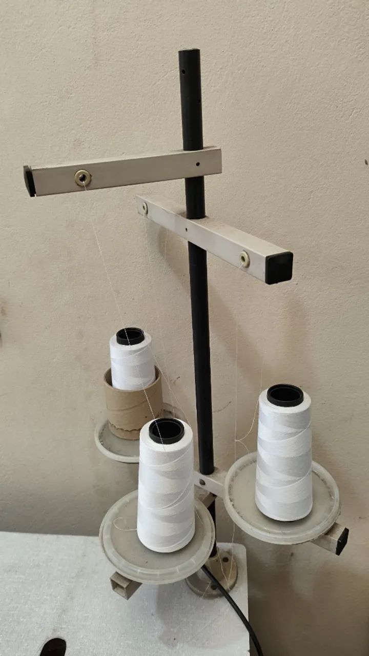 Maquina de Overloque Phonner Special LF 236 - Foto 4