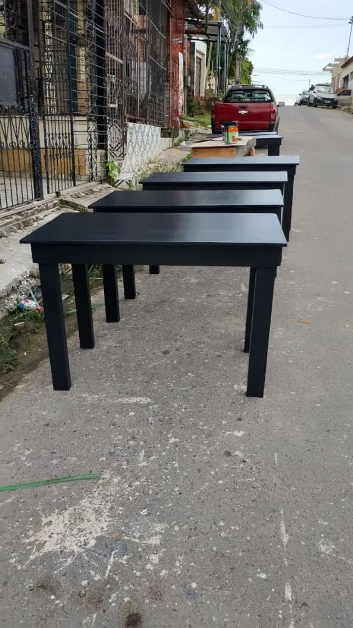 Mesa de jantar em madeira preta nova - Foto 2