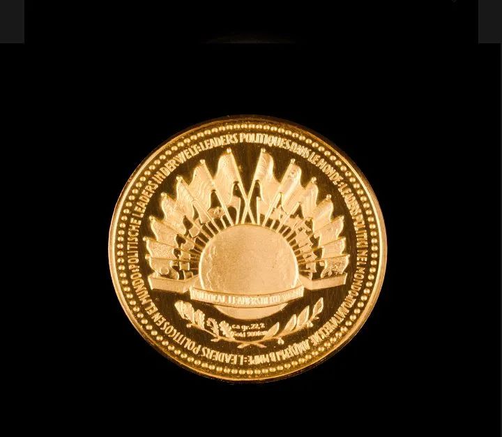 Moeda Salazar de ouro - Foto 2