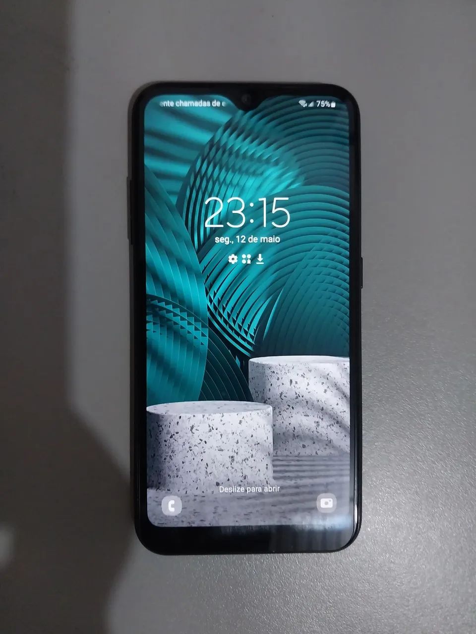Smartphone Galaxy A01 32GB + Capa + Película
