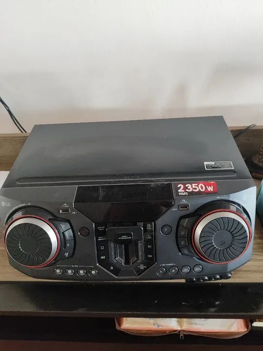 Som LG 2350W RMS