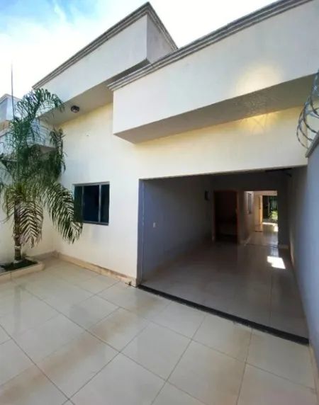VENDO CASA EM NEOPOLIS / CM 8