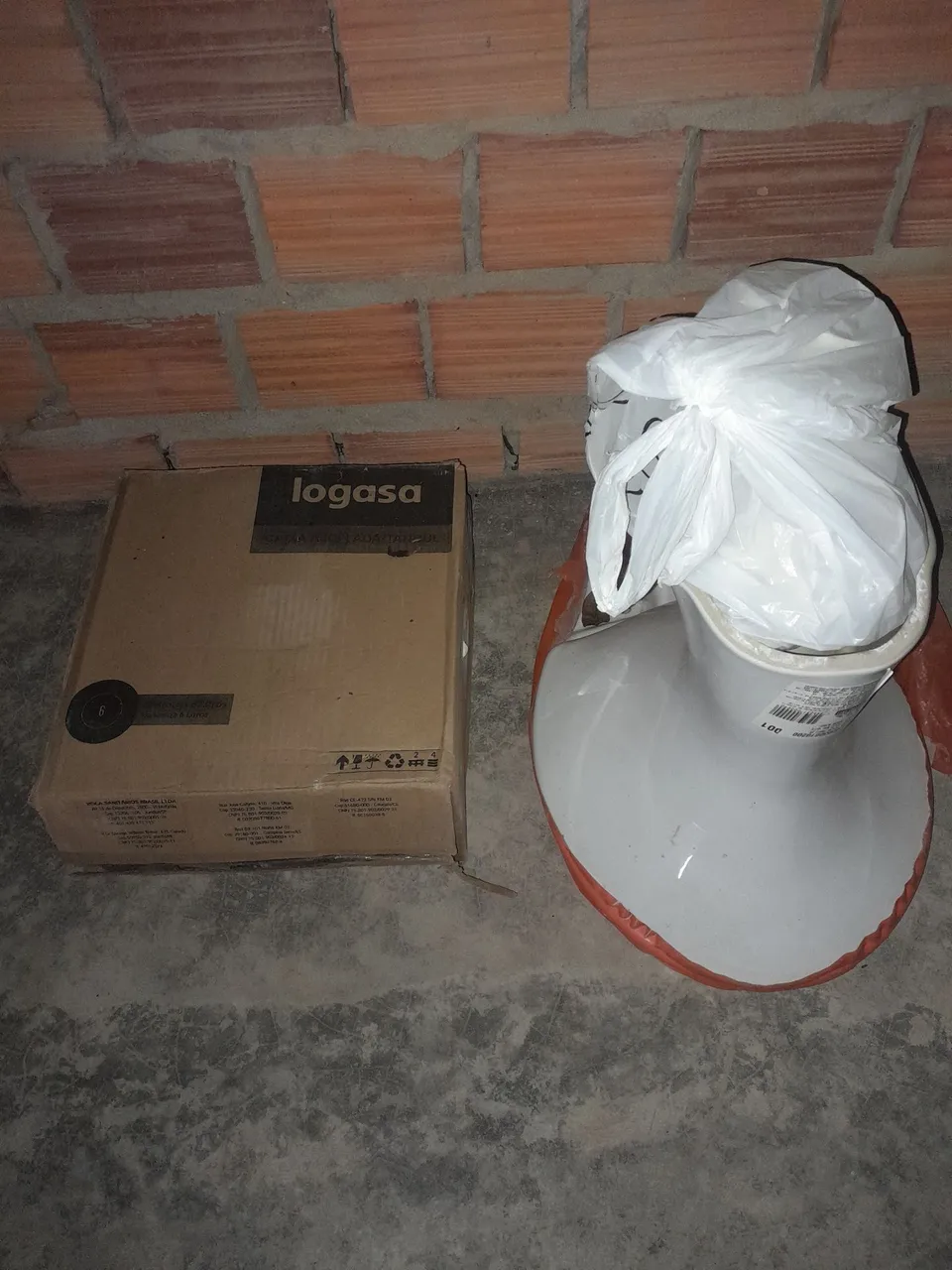 Vazo sanitário acoplado