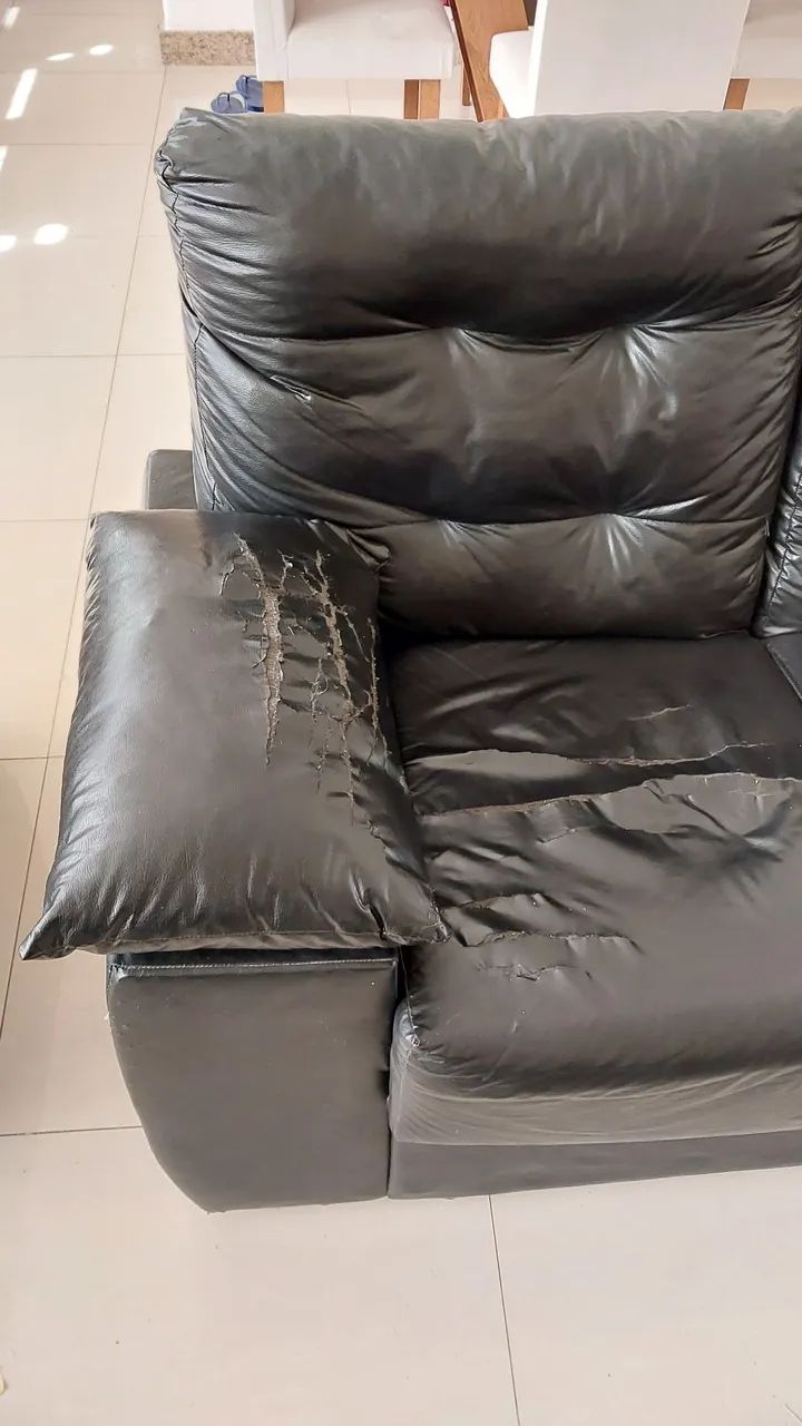 Sofá 3 lugares64573824837890123