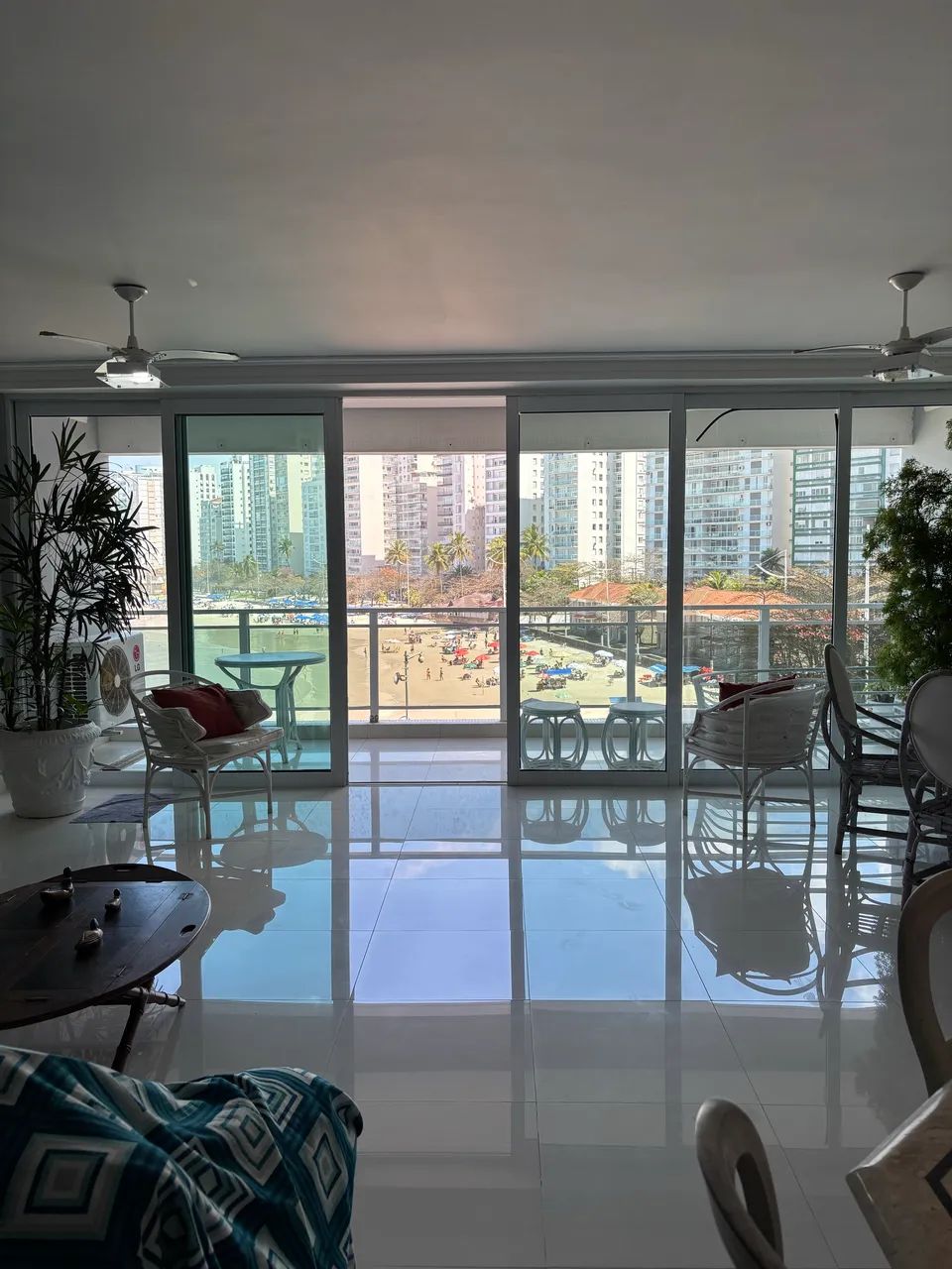 Apto Pitangueiras Vista Mar