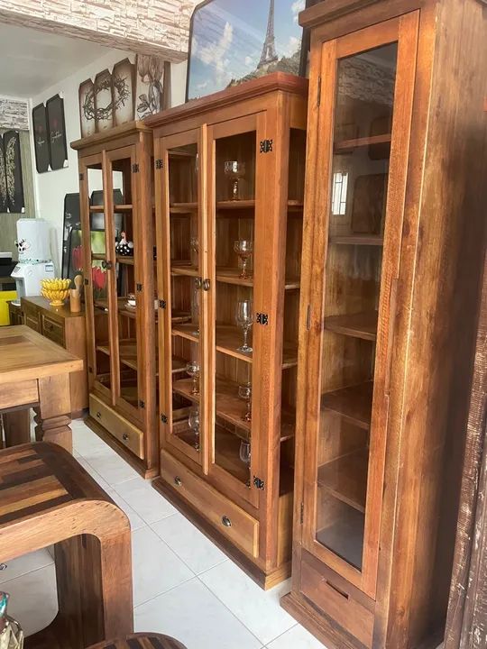 Cristaleira em madeira  - Foto 3