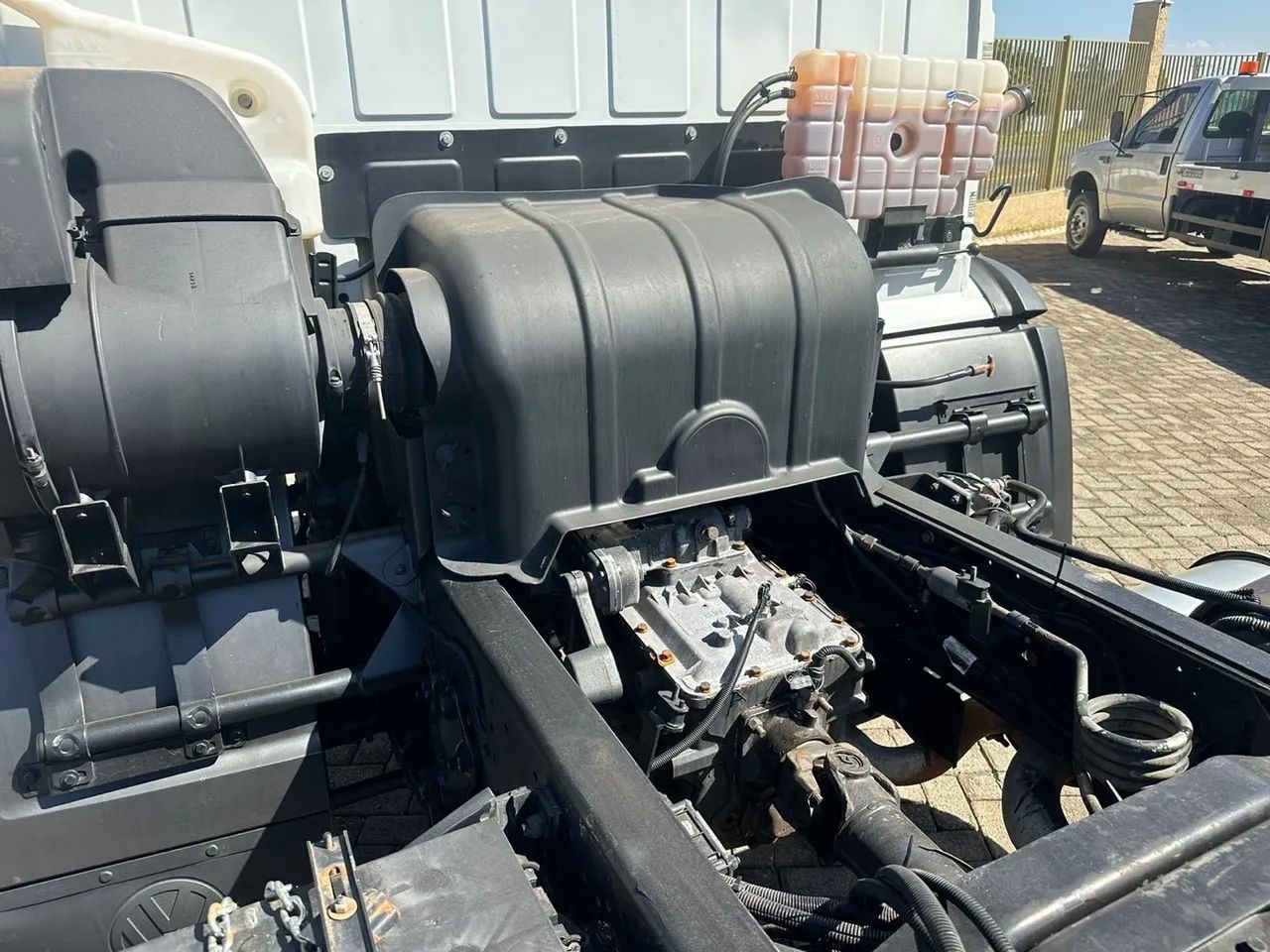 Caminhão Vw 17190 6x2 - No Chassi - Foto 5