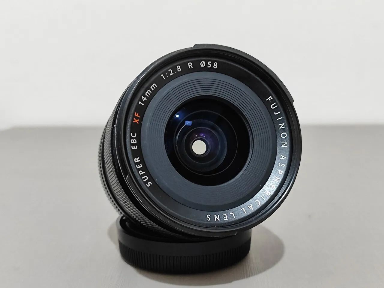 Lente Fujinon XF 14mm f/2.8 R