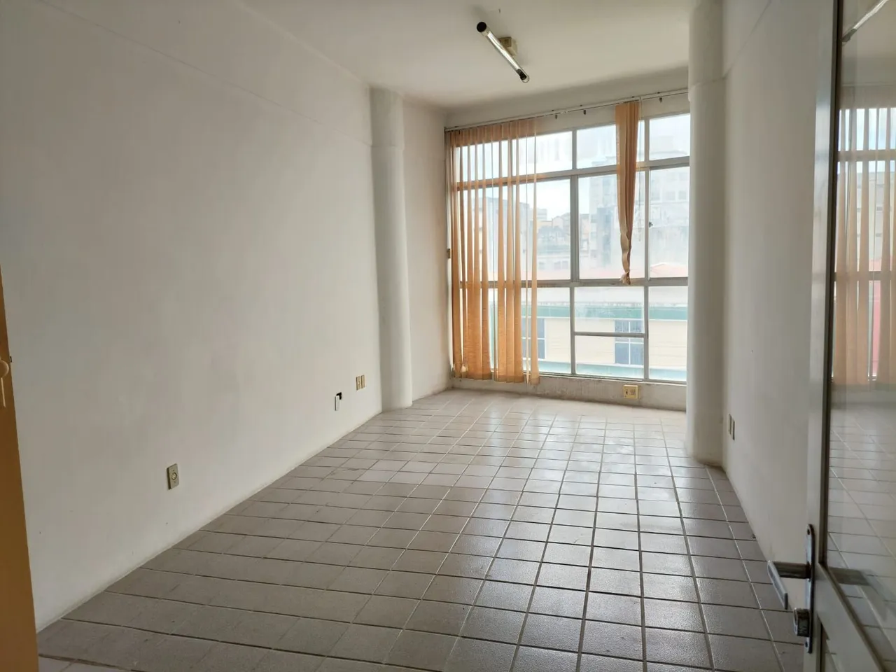 Sala comercial Edifício Igarassu