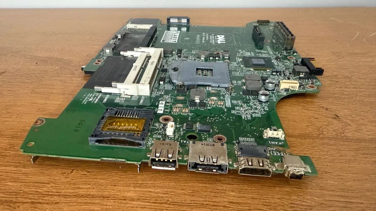 Placa notebook DELL Latitude E5520 (P15F) - 10ELT15F0001-A - Foto 3