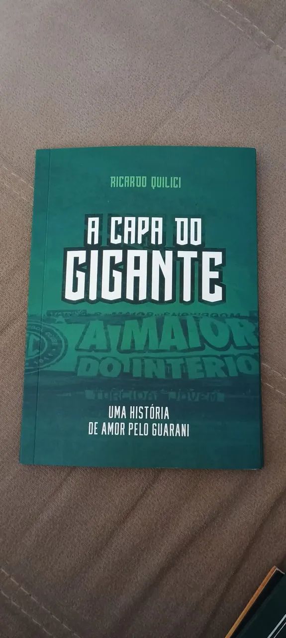 Livro A Capa do Gigante 