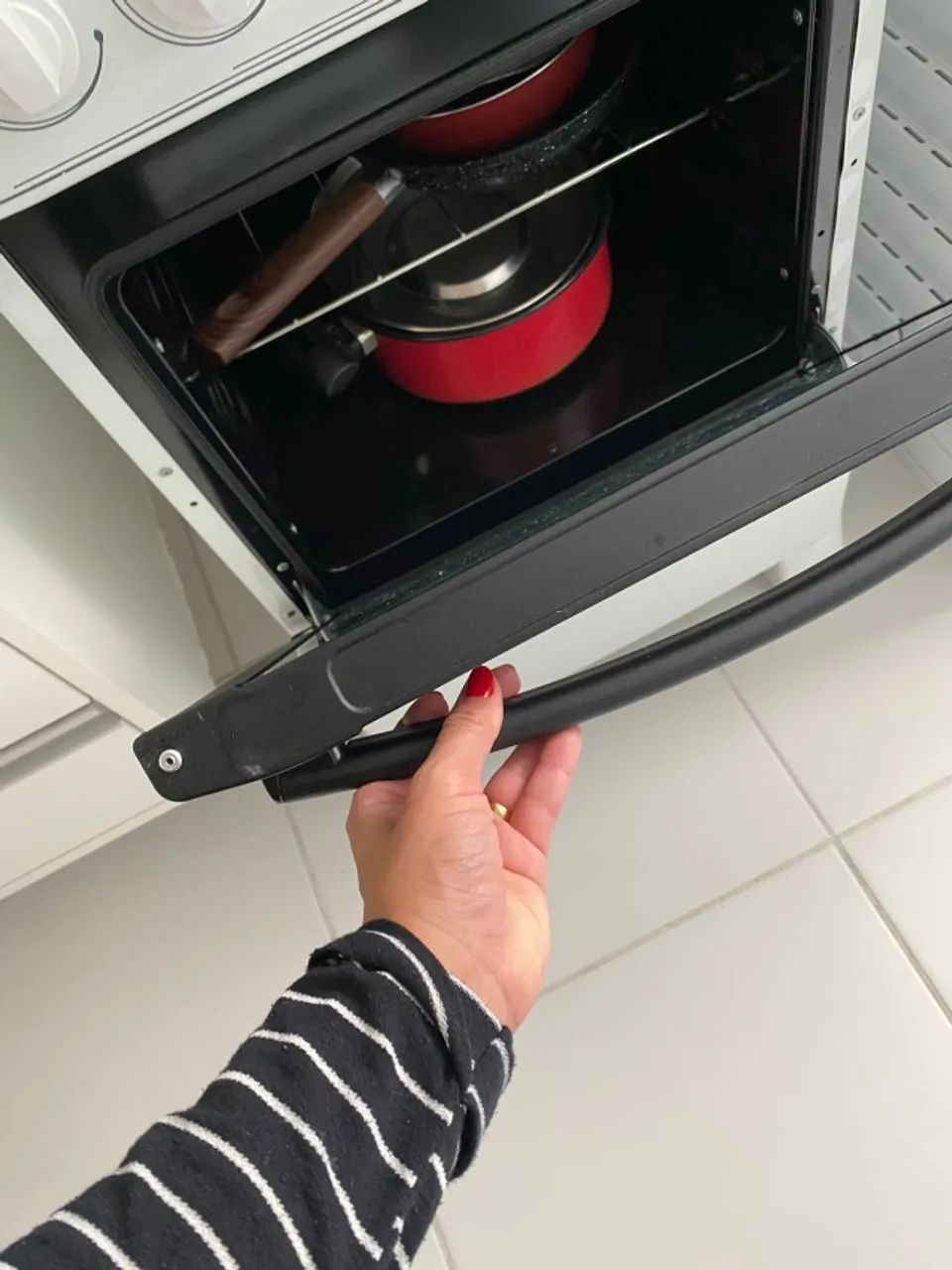 Fogão Itatiaia 4 Bocas Star New Com Mesa em Inox e Acendimento Automático - Branco - Foto 2