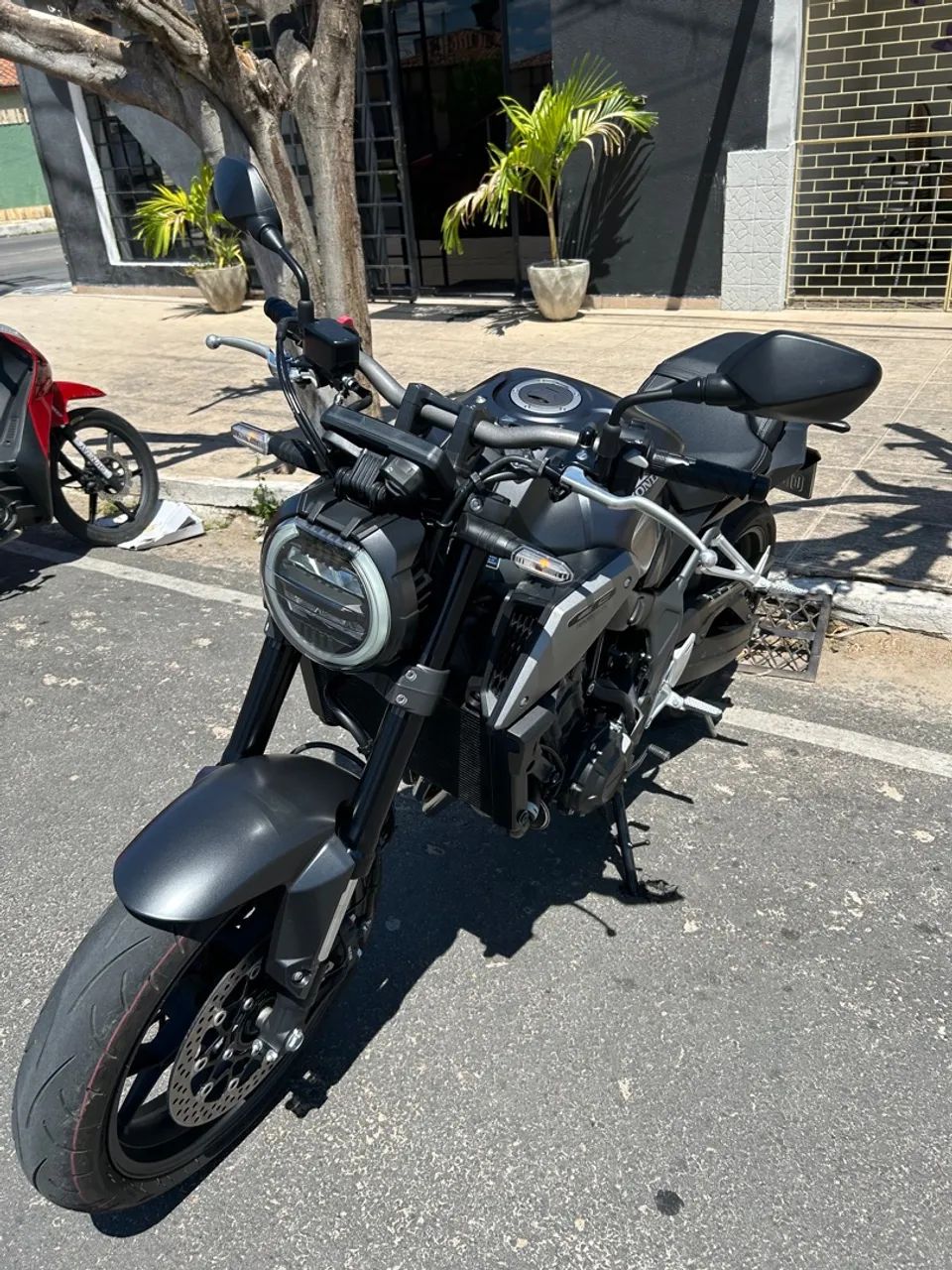 CB650R 2024 - IMPECÁVEL | 3.000km !! - Foto 5