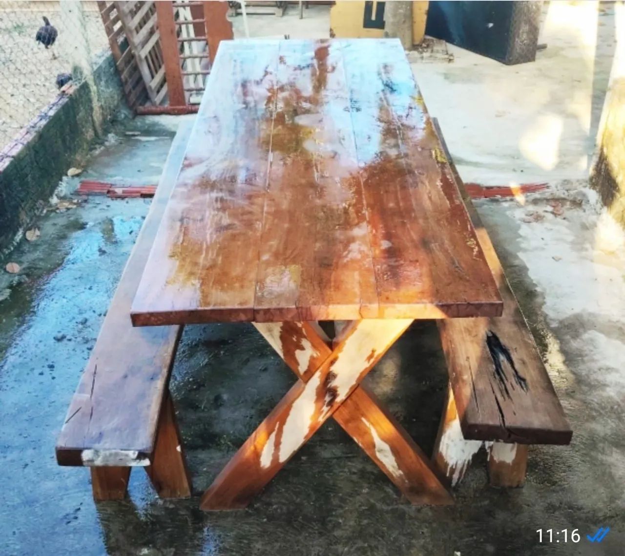 Mesa de madeira rústica para área externa64319740203907123