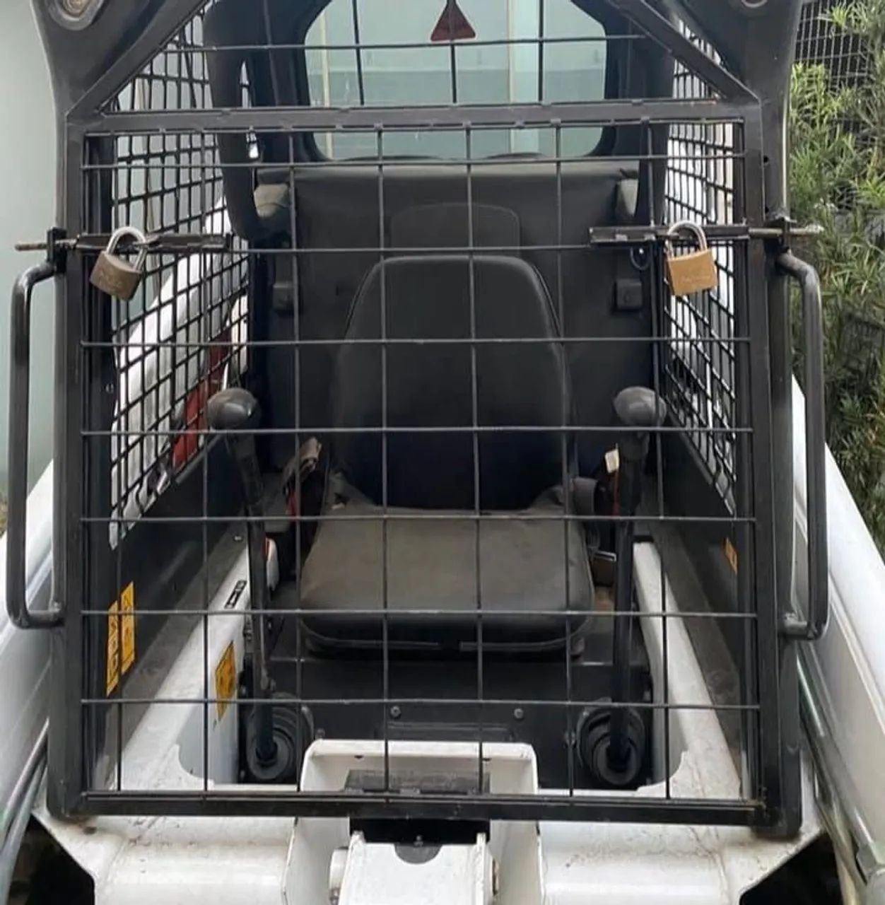 Mini carregadeira bobcat s130 ano 2013 - Foto 4