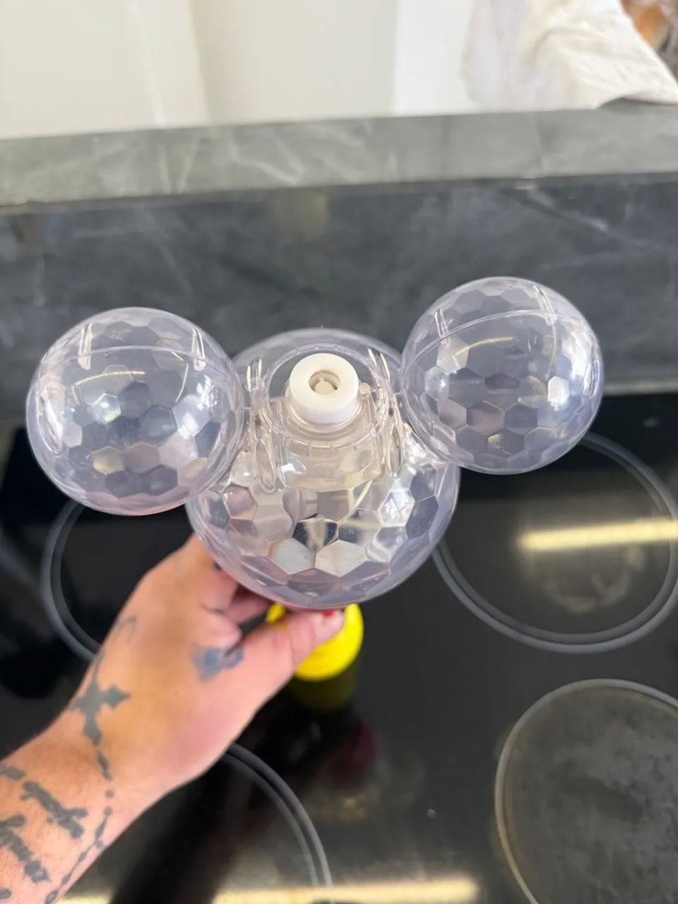 Varinha Mágica Mickey Mouse com Luzes e Som - Foto 3