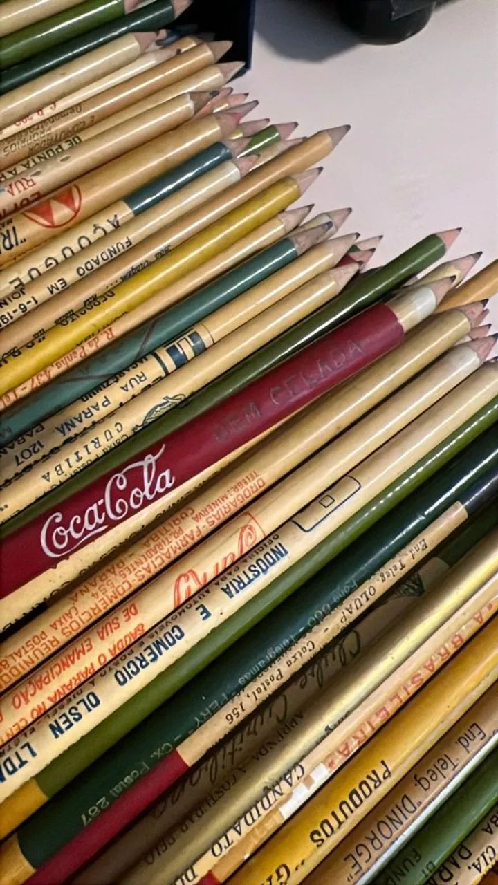 180 lapis dos anos 50 e 60 de colecionador, alguns não foram nem apontados - Foto 4