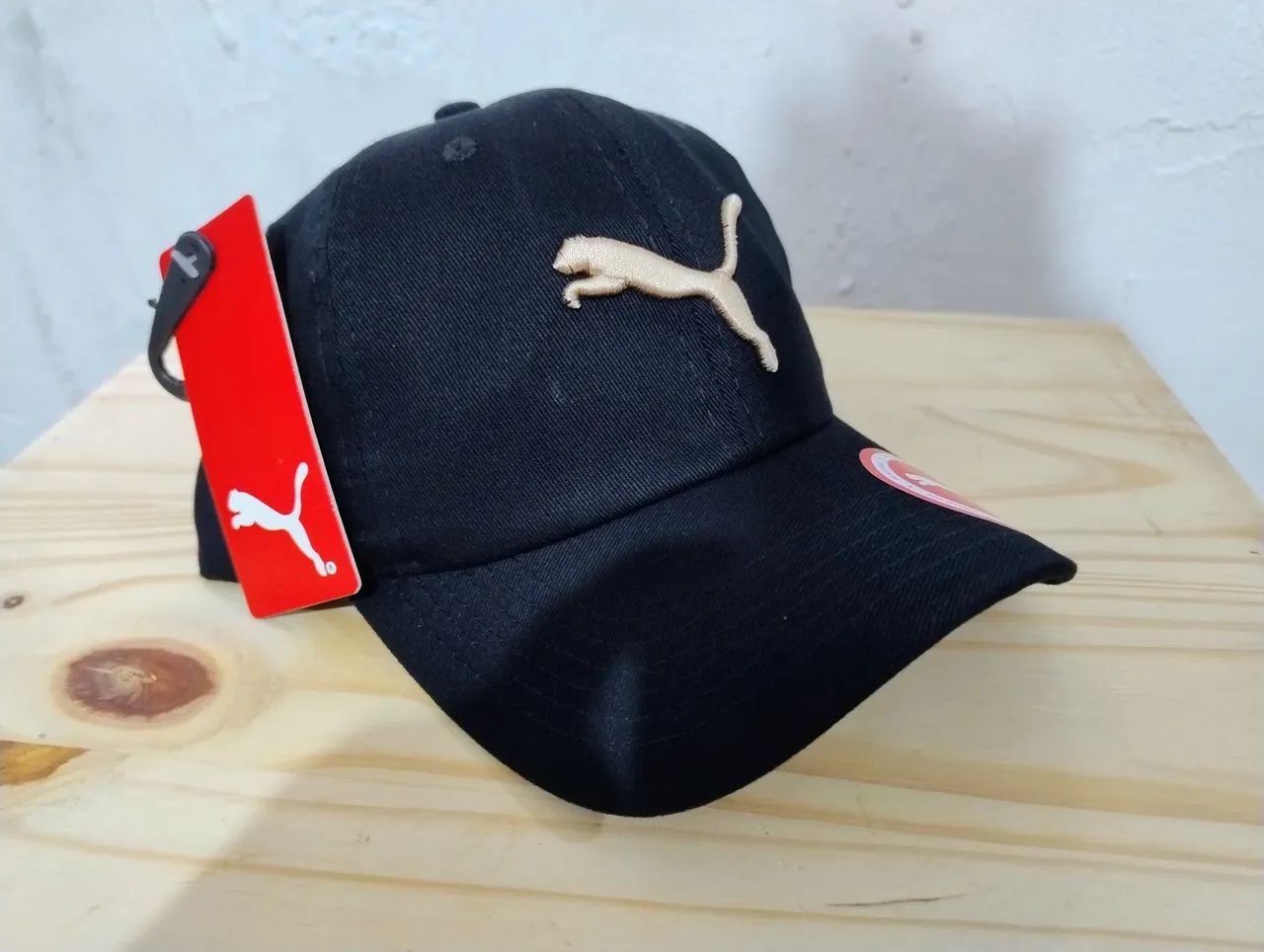 Boné Puma Preto com Logo Dourado - Foto 2