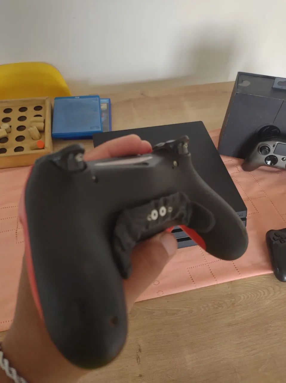 Playstation 4 + controle Nacon pro 2 + controle stelf competitivo  - Foto 4