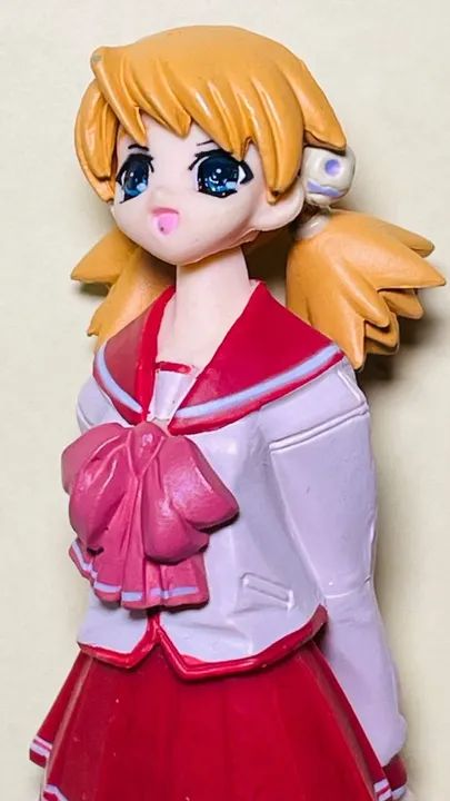 Karin Sasamori SR Figure - Yujin Figura Estática Gashapon Heart 2 - altura 9 cm Anime Girl