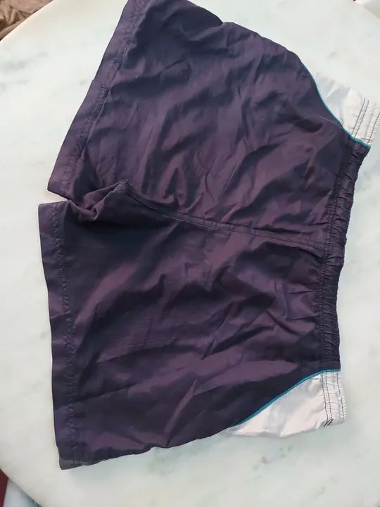 Duas bermudas esportivas tamanho G - Foto 3