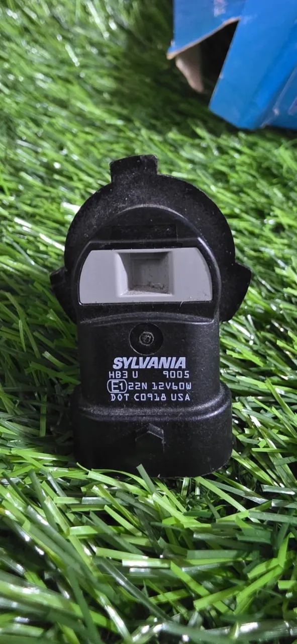 Lampada SYLVANIA HB3 U - 9005 - E1 - 22N 12V 60W DOT C0918 USA - Foto 3