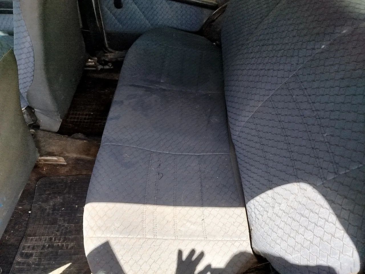 Vende-se Uno Mille 2004,  zero de motor  - Foto 5