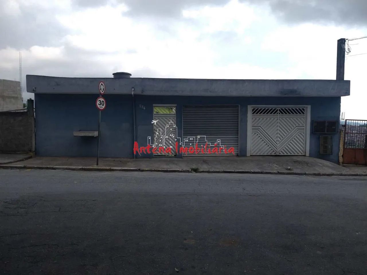Casa com 07 dormitórios no Parque São Francisco - Cód.: 10886