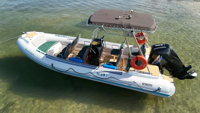 Flex boat 620 Tour