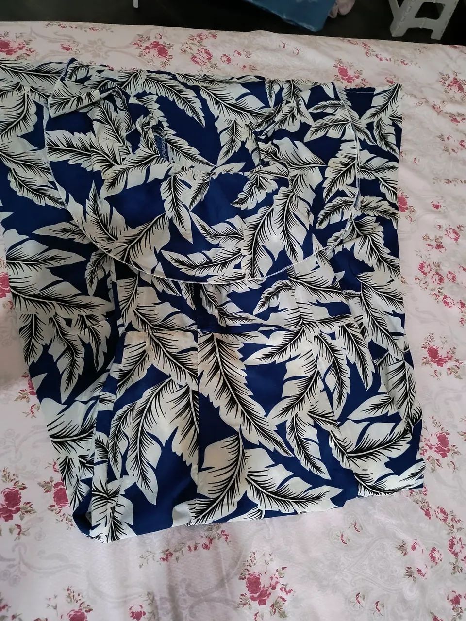 Vestido Longo Floral Azul e Branco - Foto 3