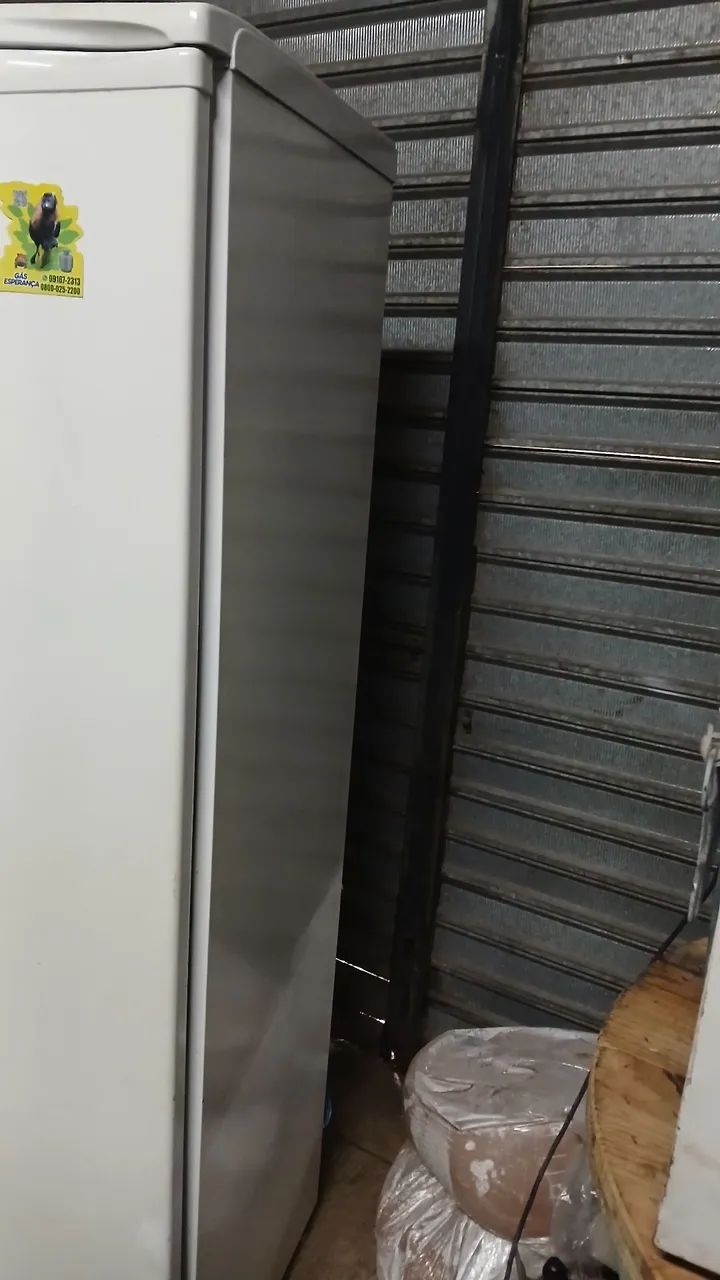 Geladeira Electrolux 360 litros  - Foto 4